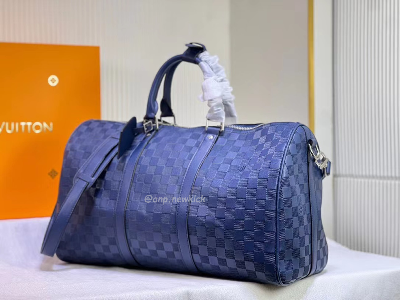 Louis Vuitton Keepall Bandouliere Monogram 50 Navy Duffel Bag (34) - newkick.app